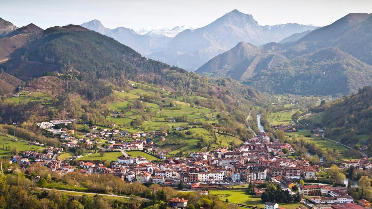 Onís Pulieru - Picos De Europa Views, Designed For All Seasons מראה חיצוני תמונה
